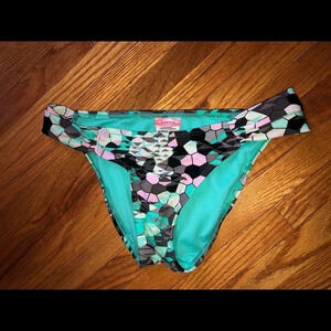 Kirra bikini bottoms